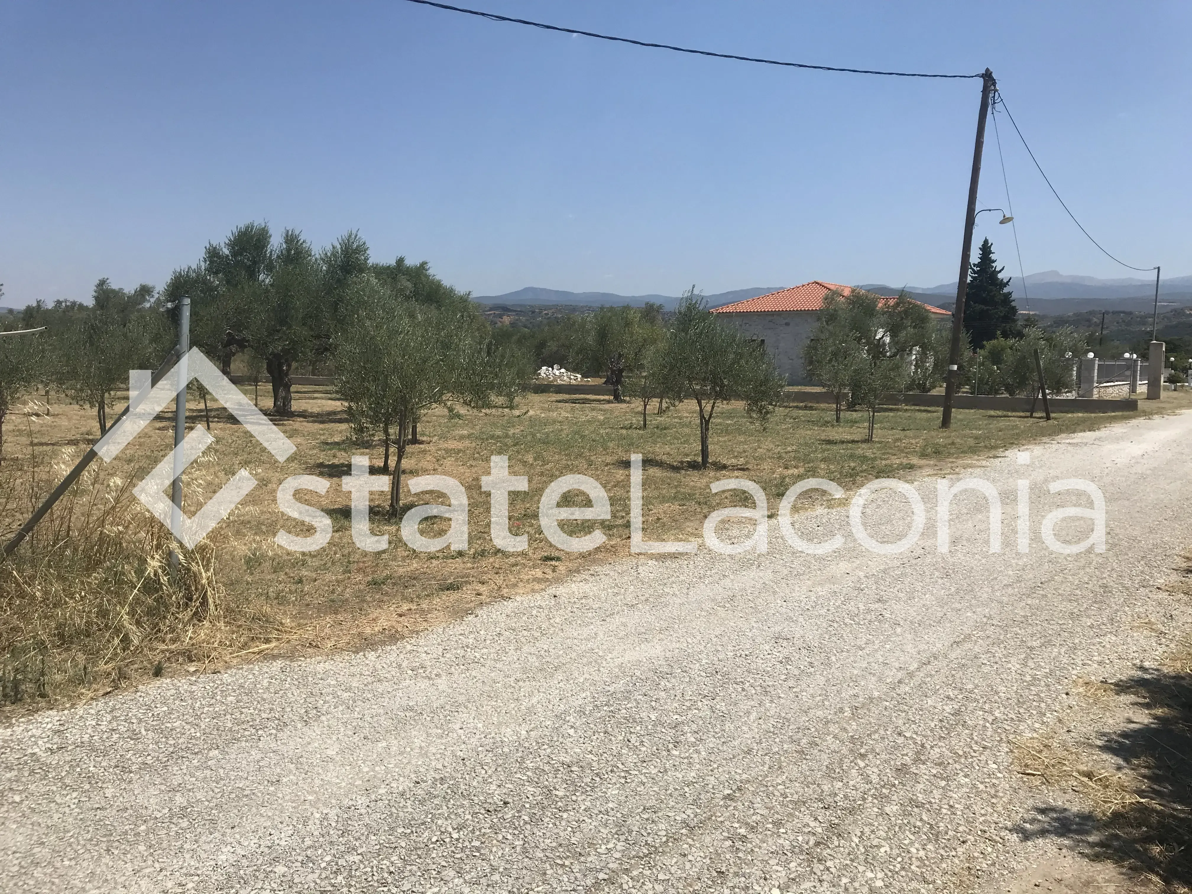 Land plot 2000sq.m.