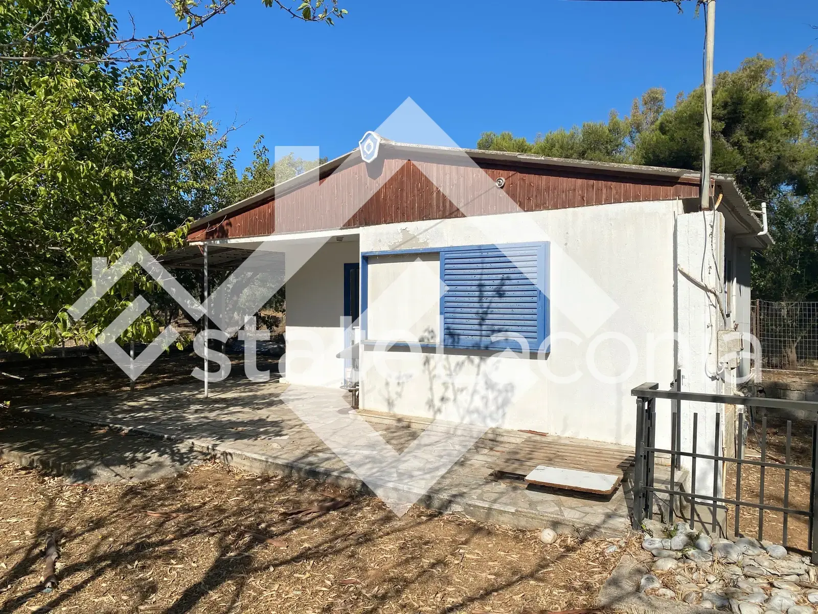 Detached house