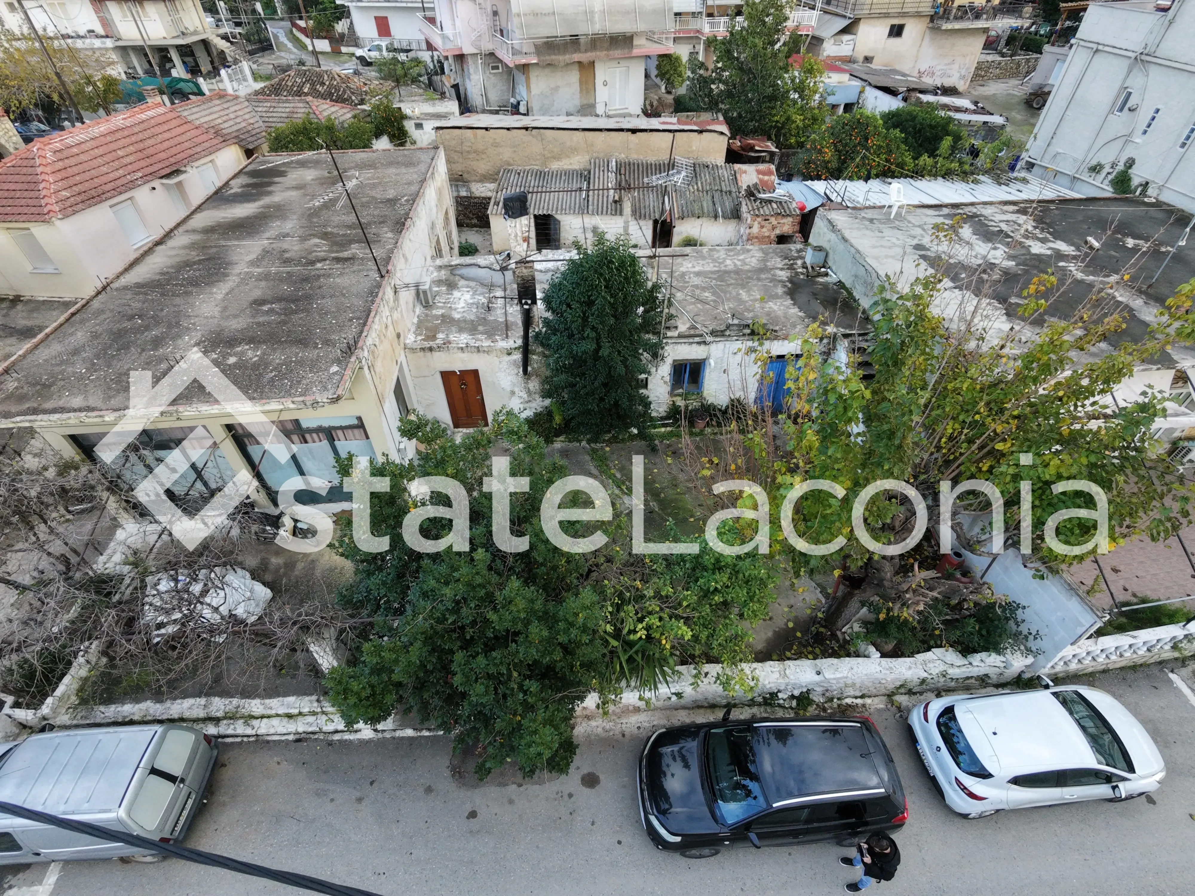 Detached house (Glikovrisi)